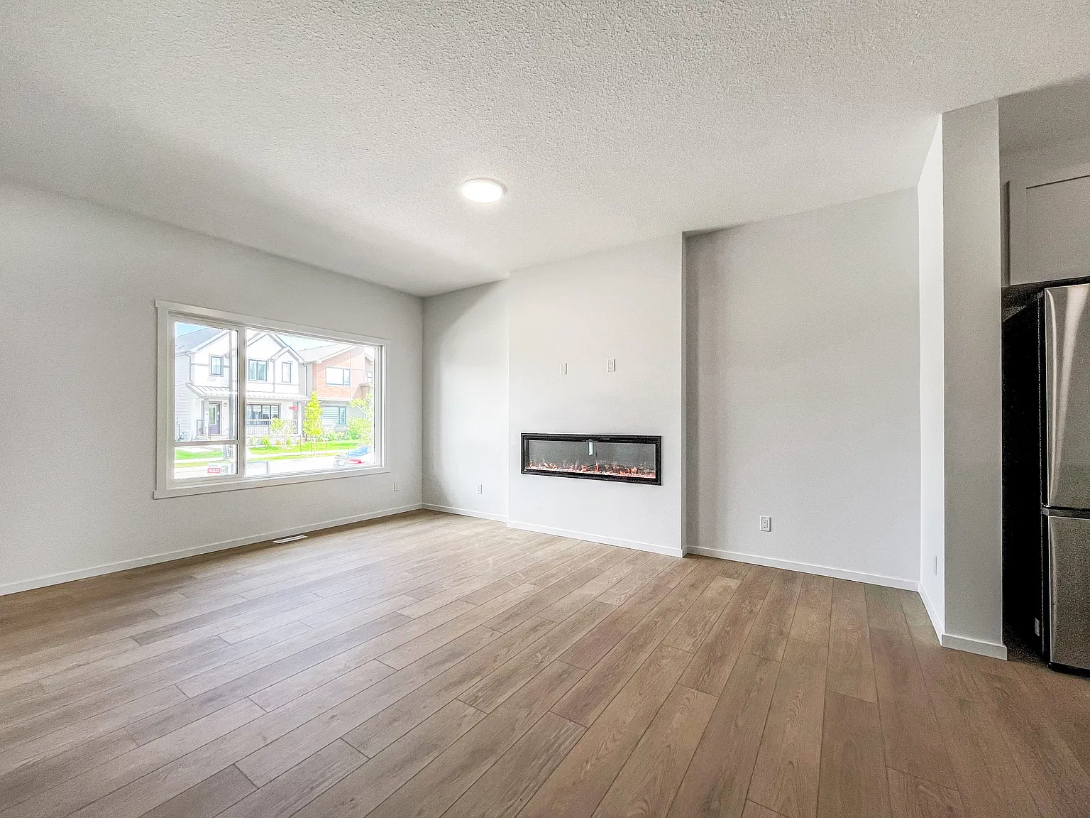 254 Orchards Boulevard SW, Edmonton - Upper — Photo 4