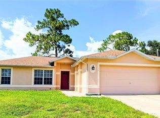 106 W 5th St, Lehigh Acres, FL 33972