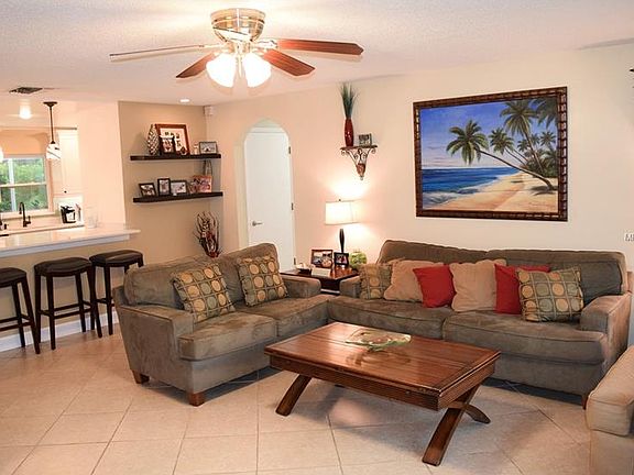 4th image of 4651 Beacon Dr