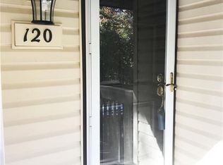 120 Turnwood Ln, Winston Salem, NC 27104