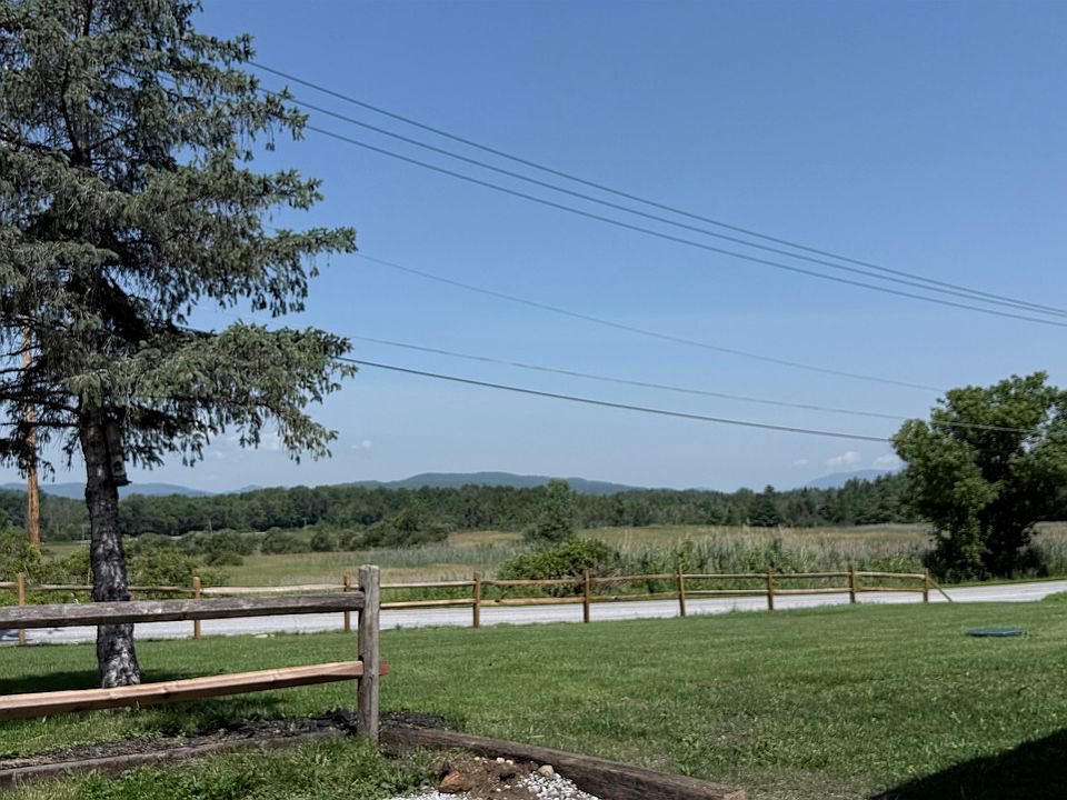 1st image of 4056 Middle Road