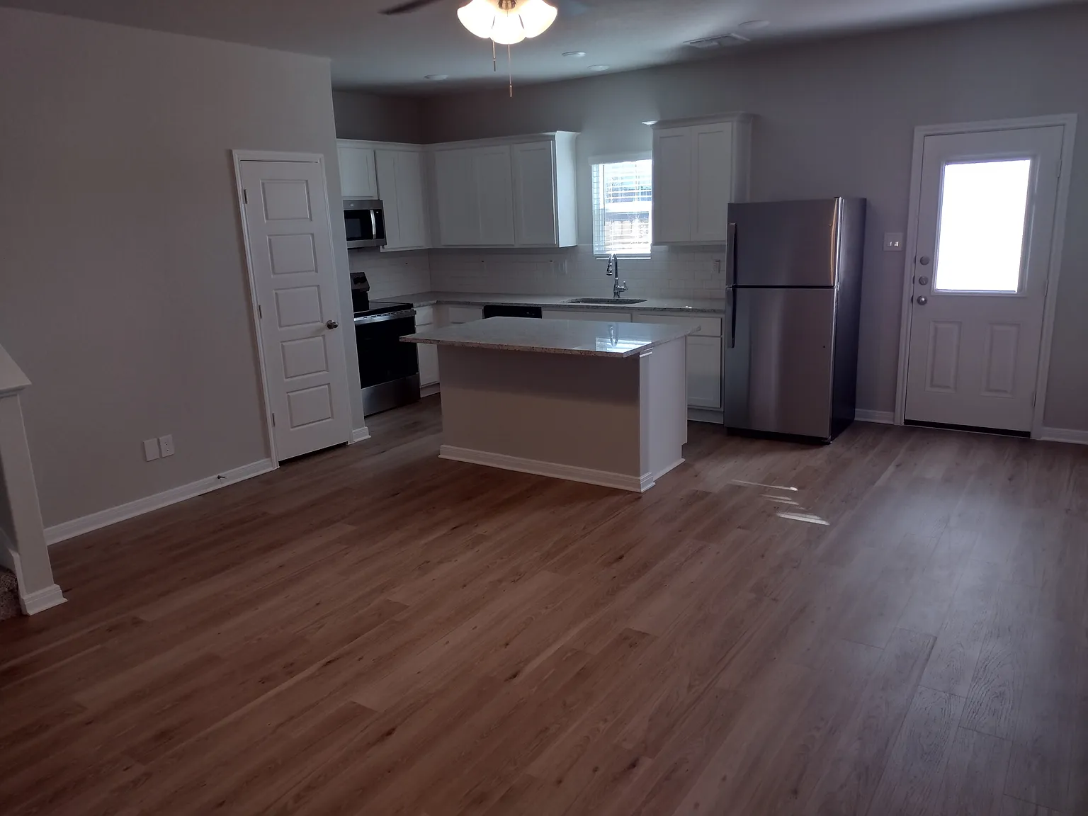 13319 Stadium Cove - 1 — Photo 2