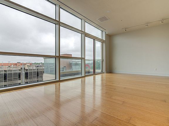 4th image of 555 5th St #525
