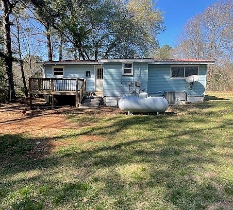 4th image of 1088 River Rd