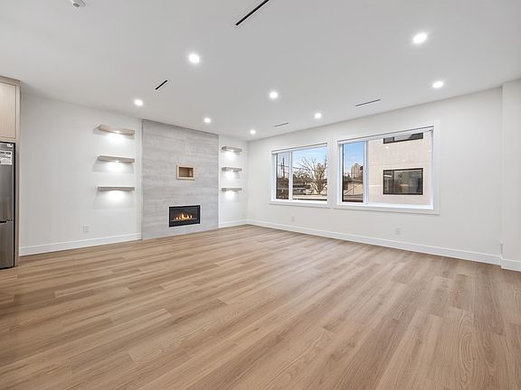 4th image of 6639 Acacia Ave #2