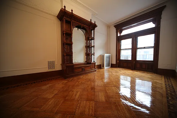 Rented by Park West Realty Company | media 26