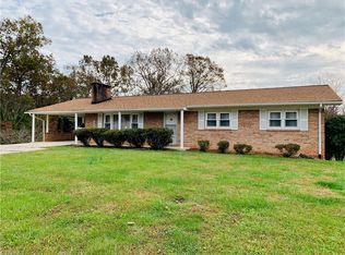 1458 Cartpath Rd, North Wilkesboro, NC 28659