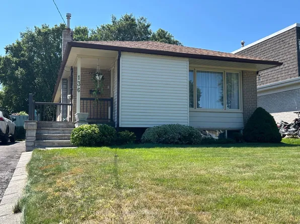 136 Morningside Ave, Toronto, ON M1E 3C5