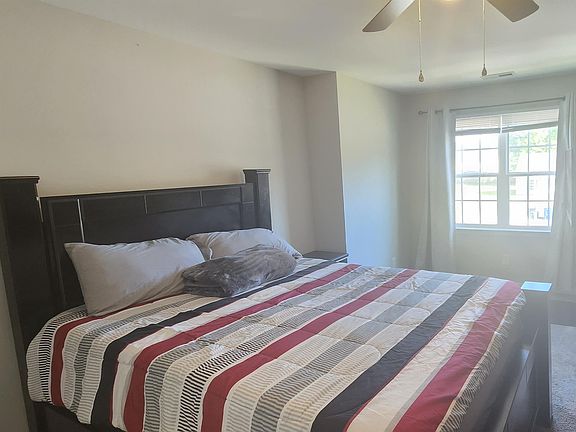 4th image of 2913 Lee Ct Unit A-1