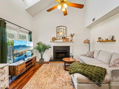 10105 Sparkling Brook Ct, Charlotte, NC, 28214