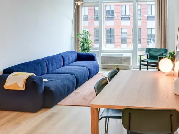 130 Clarke Avenue image 1 of 17