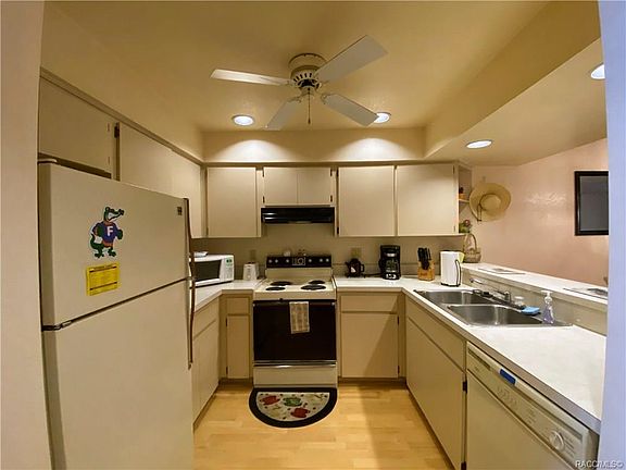 5th image of 1328 Cypress Cove Ct