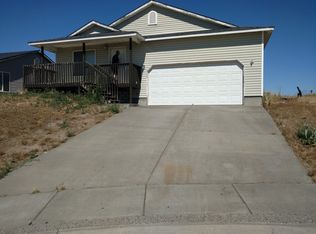 1312 SW 10th Ct, Pendleton, OR 97801