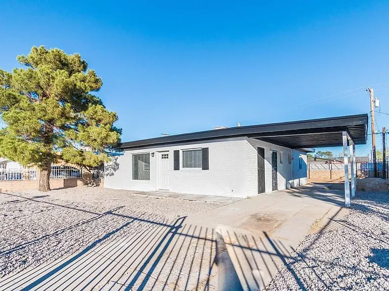 8420 Mount Ranier Dr — Photo 10