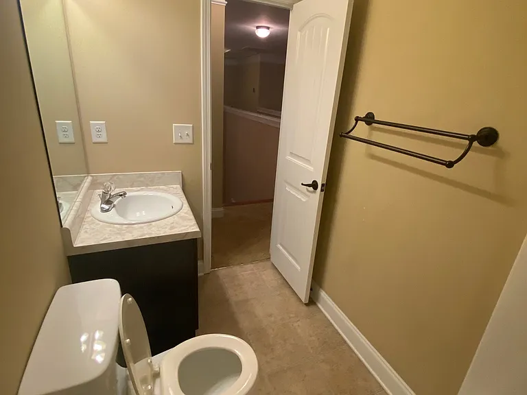 319 Haywood Dr — Photo 62