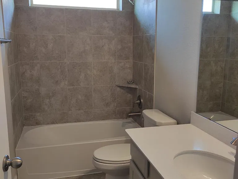 24210 Ivory Sunset Ln — Photo 20