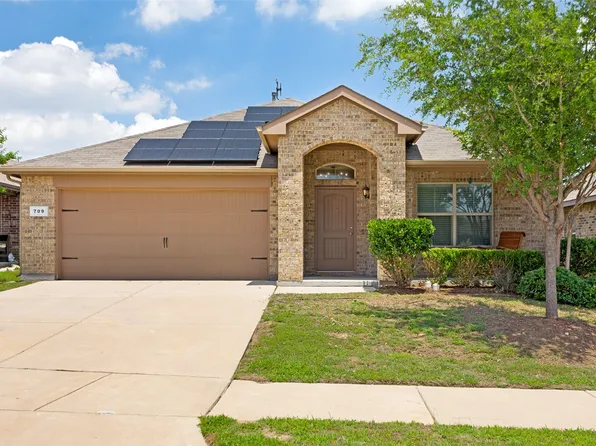 709 Wylie St, Crowley, TX 76036