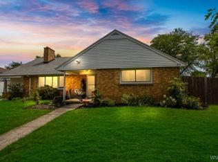 75 Puritan Rd, Tonawanda, NY 14150