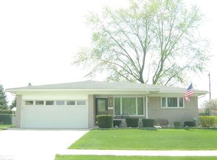 11552 Anna Lisa Dr, Sterling Heights, MI 48312