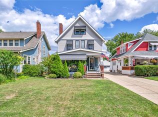2071 Lakeland Ave, Lakewood, OH 44107