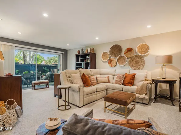 31556 Agoura Rd Unit 2, Westlake Village, CA 91361