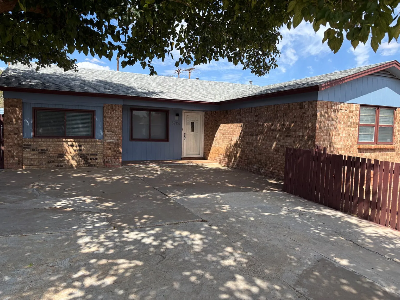 4 bed, 2.0 bath, 1385 sqft, $1,500 — Photo 2