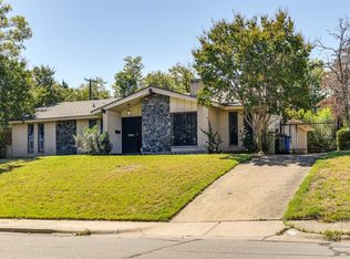 2504 Magna Vista Dr, Dallas, TX