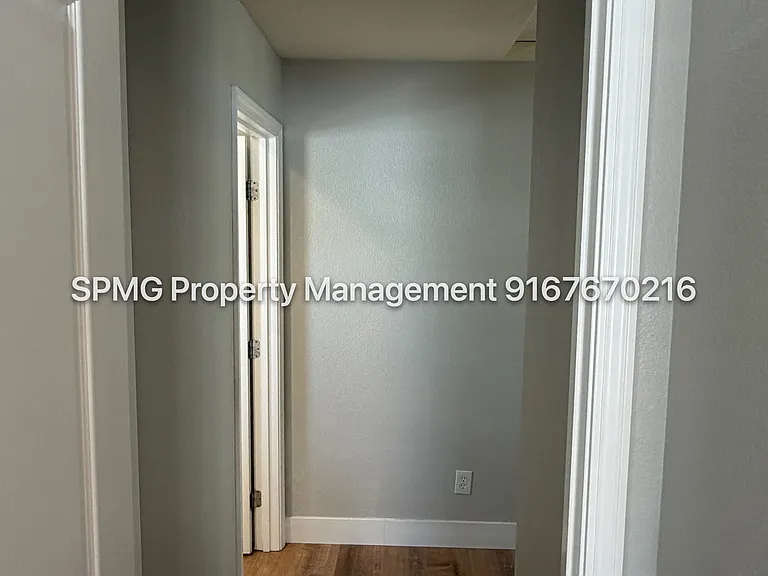 1456 Impressionist Loop — Photo 36