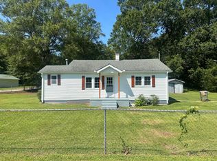 1101 N Sloan St, Clinton, SC 29325