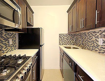 1st image of 81-40 Baxter Ave #6E
