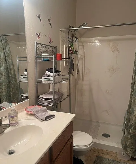 1309 Golden Gate Way — Photo 7