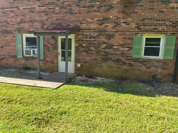 1534 Catawba Ter #8, Lenoir, NC 28645