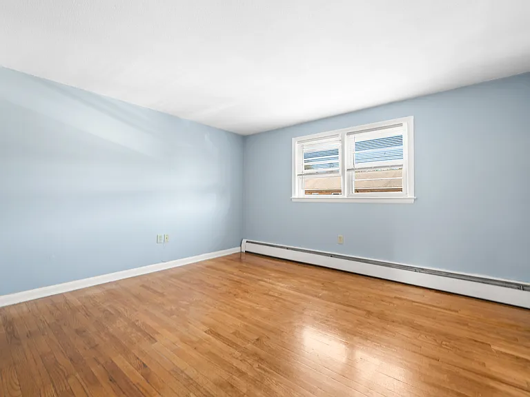 336 Park Ave #D — Photo 4
