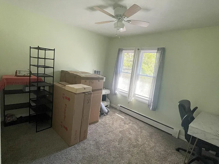 54 Colfax Ave — Photo 7