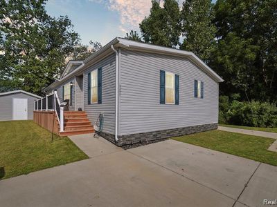 5201 Millstone Ln, Milford, MI, 48380