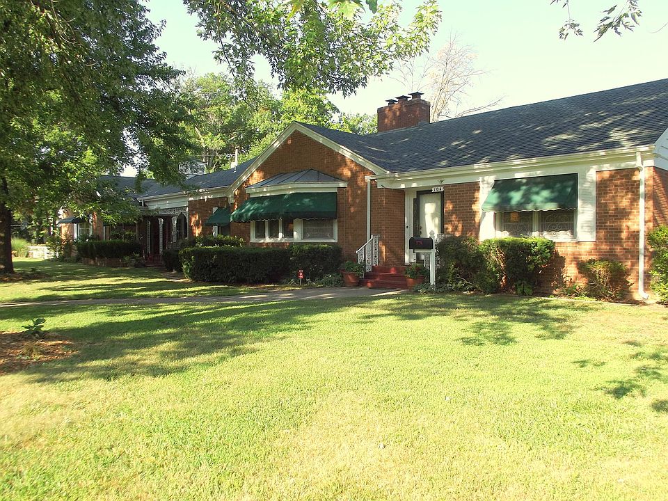 1st image of 104 S Miles Ave