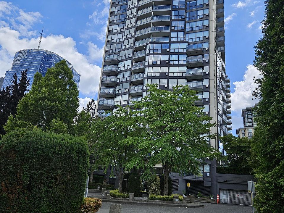 1st image of 10899 University Dr #1105