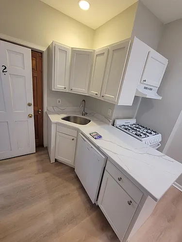 44 Joy St #2 Photo 1