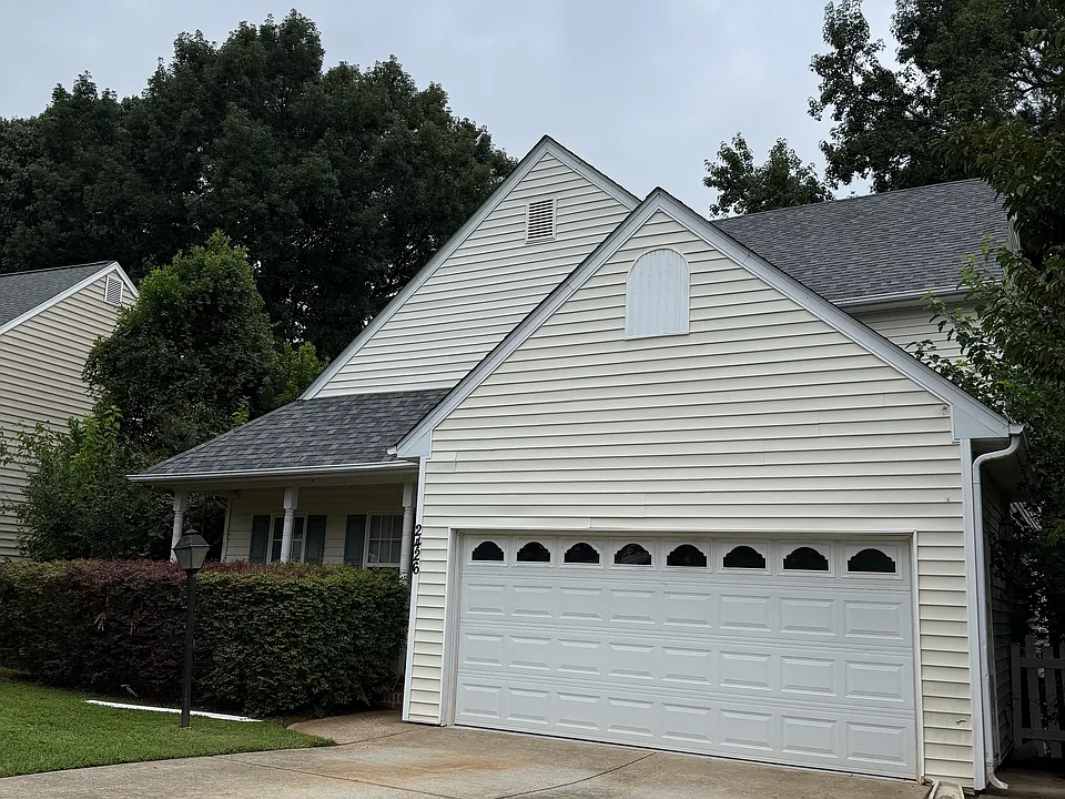 2426 Trailwood Hills Dr