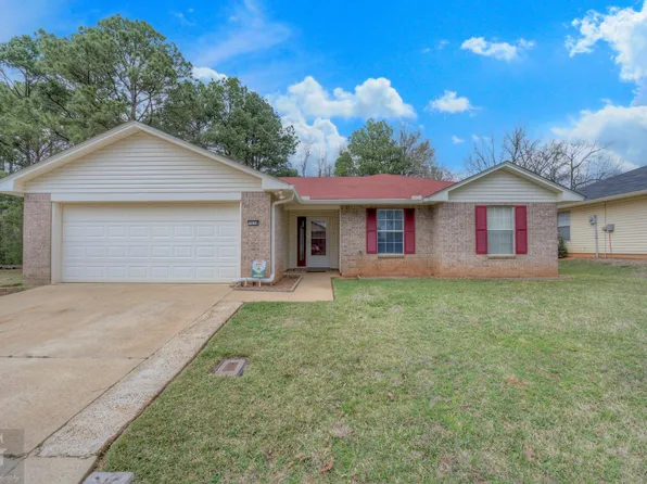 7434 Redwood Ln, Haughton, LA 71037