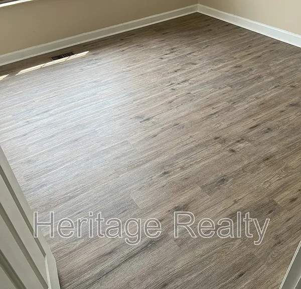 10503 Haleyford Ln — Photo 15