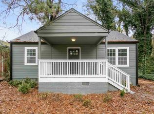 2040 McPherson Dr, East Pt, GA 30344