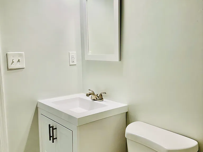 1539 Palmetto St #B — Photo 1