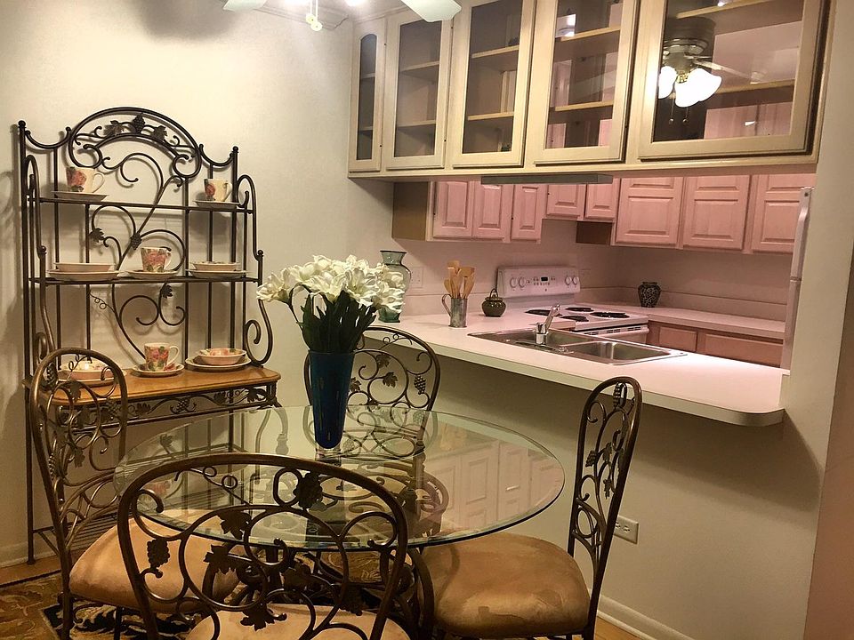 1st image of 2538 Forest Dr APT 206