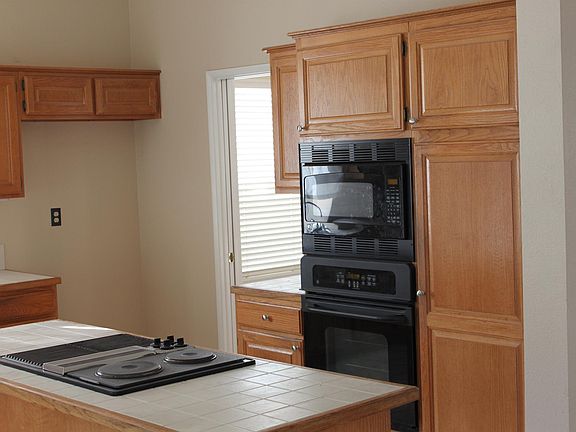 5th image of 15296 Zaharias St