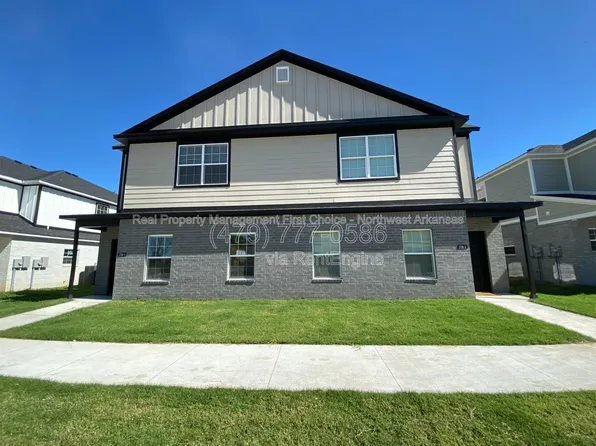 778 S Amarillo Ave #1, Fayetteville, AR 72704