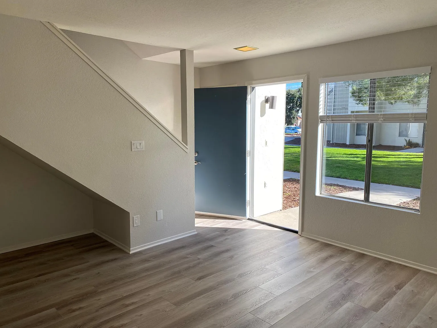 9905 El Camino Real — Photo 1