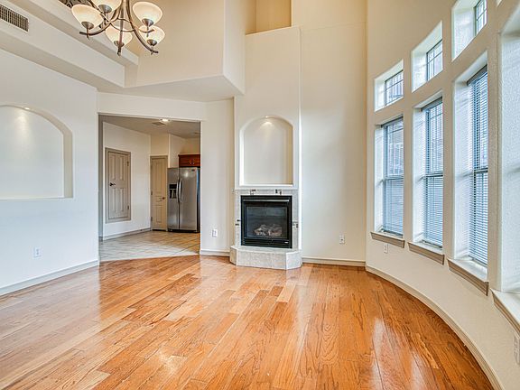 5th image of 5939 Bandolero Dr Unit E