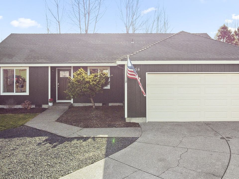 1st image of 1054 Pana St