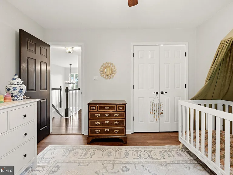 44218 Palladian Ct — Photo 32